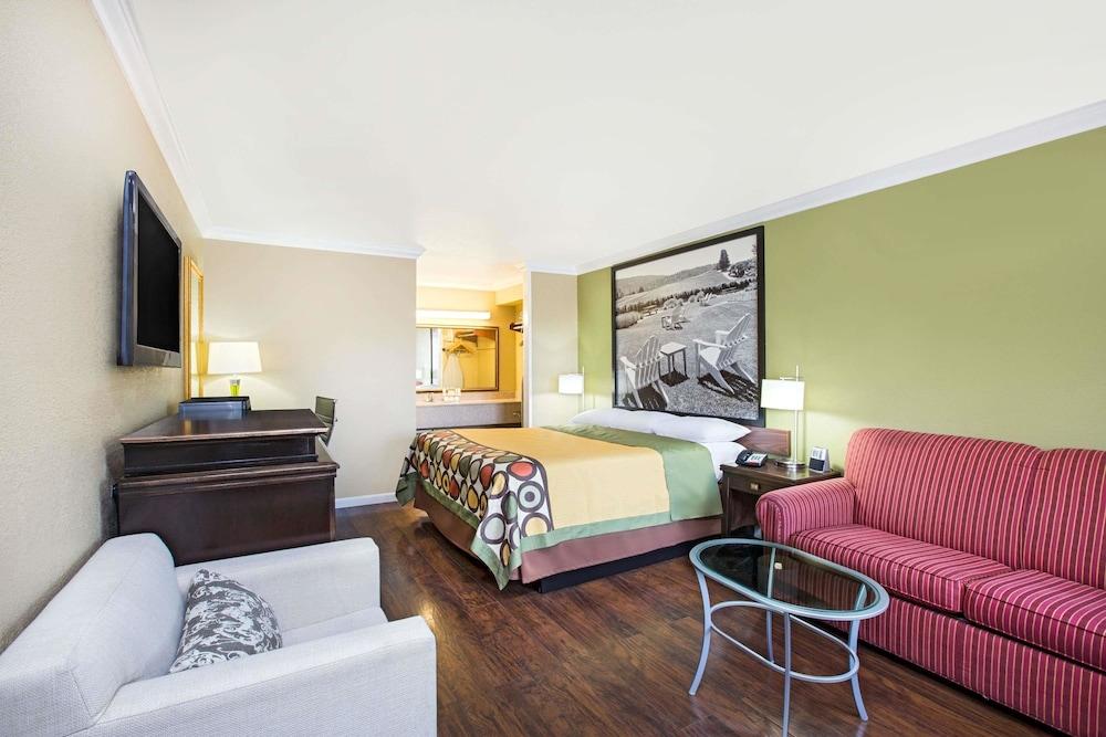 Super 8 Ukiah By Wyndham Eksteriør bilde